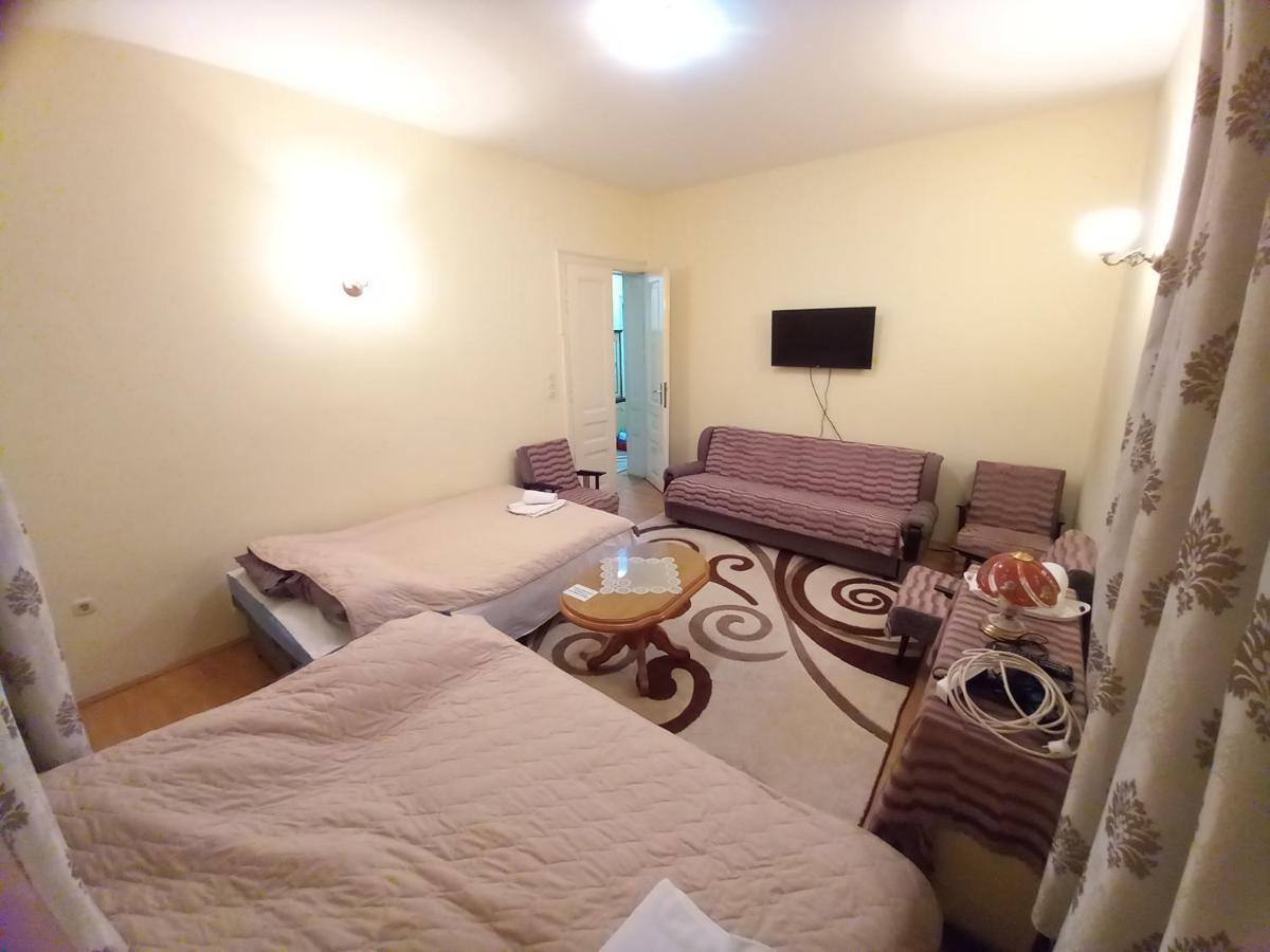 Guest House Prilep Extérieur photo