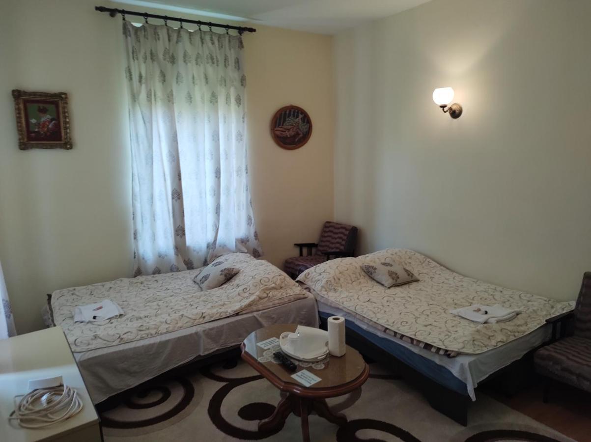 Guest House Prilep Extérieur photo