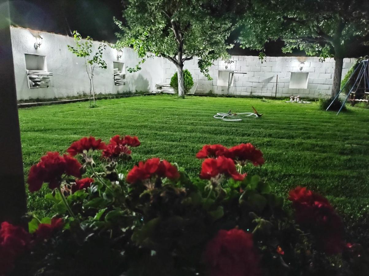 Guest House Prilep Extérieur photo